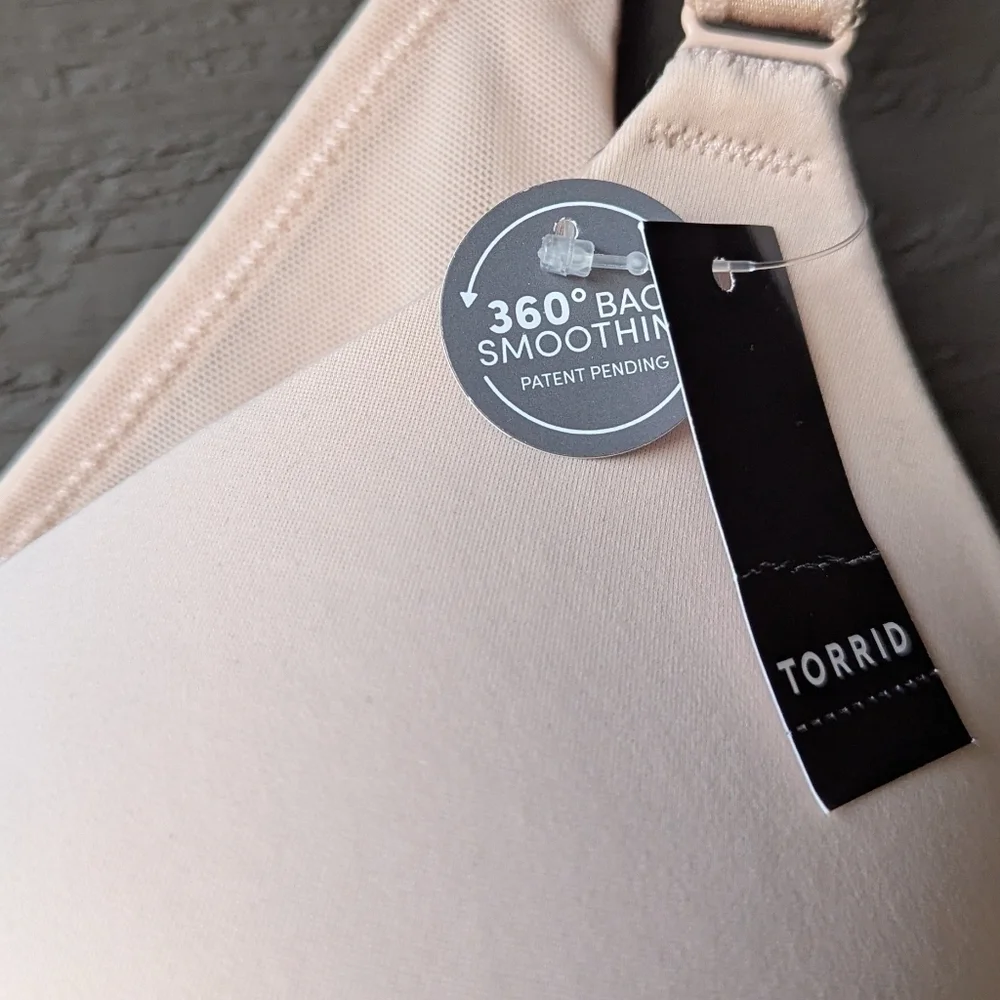 NWT Torrid Curve Everyday Wirefree Lightly Lined Bra Smooth Rose Dust Size 40D